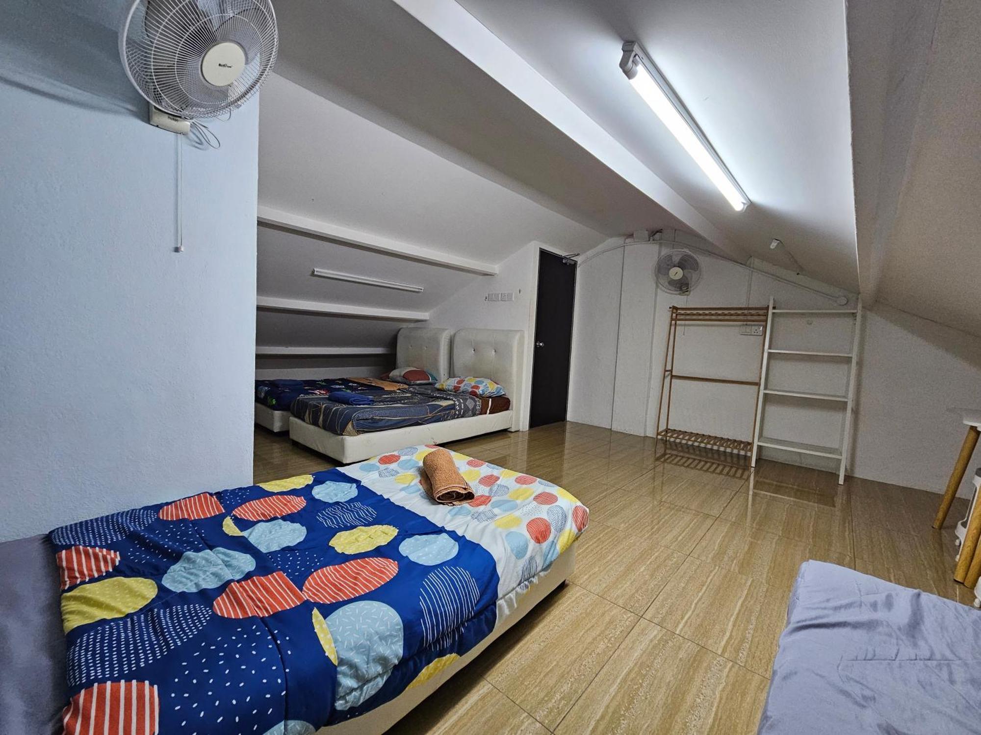 Color Mixed Home Hostel Georgetown Luaran gambar