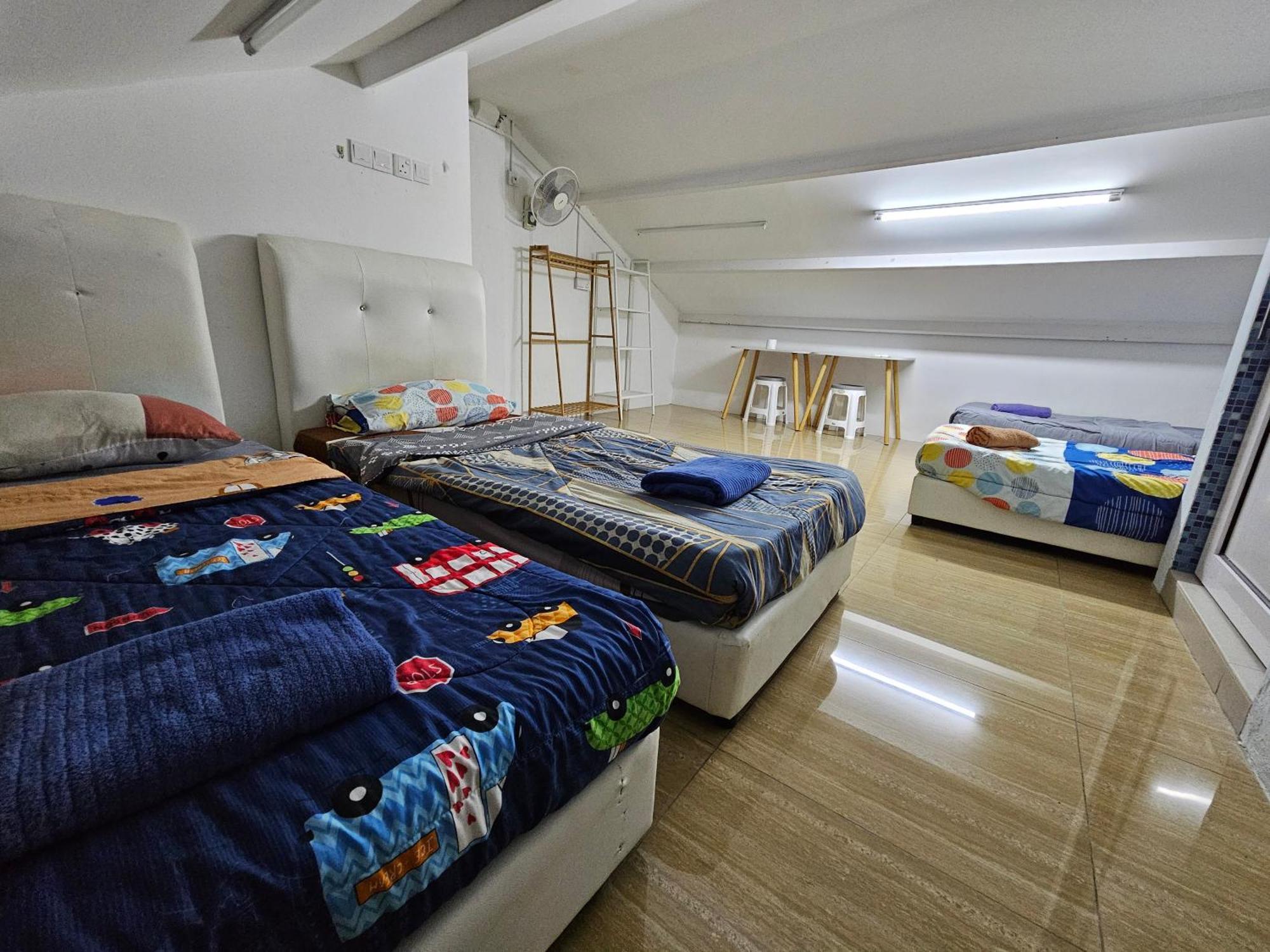 Color Mixed Home Hostel Georgetown Luaran gambar
